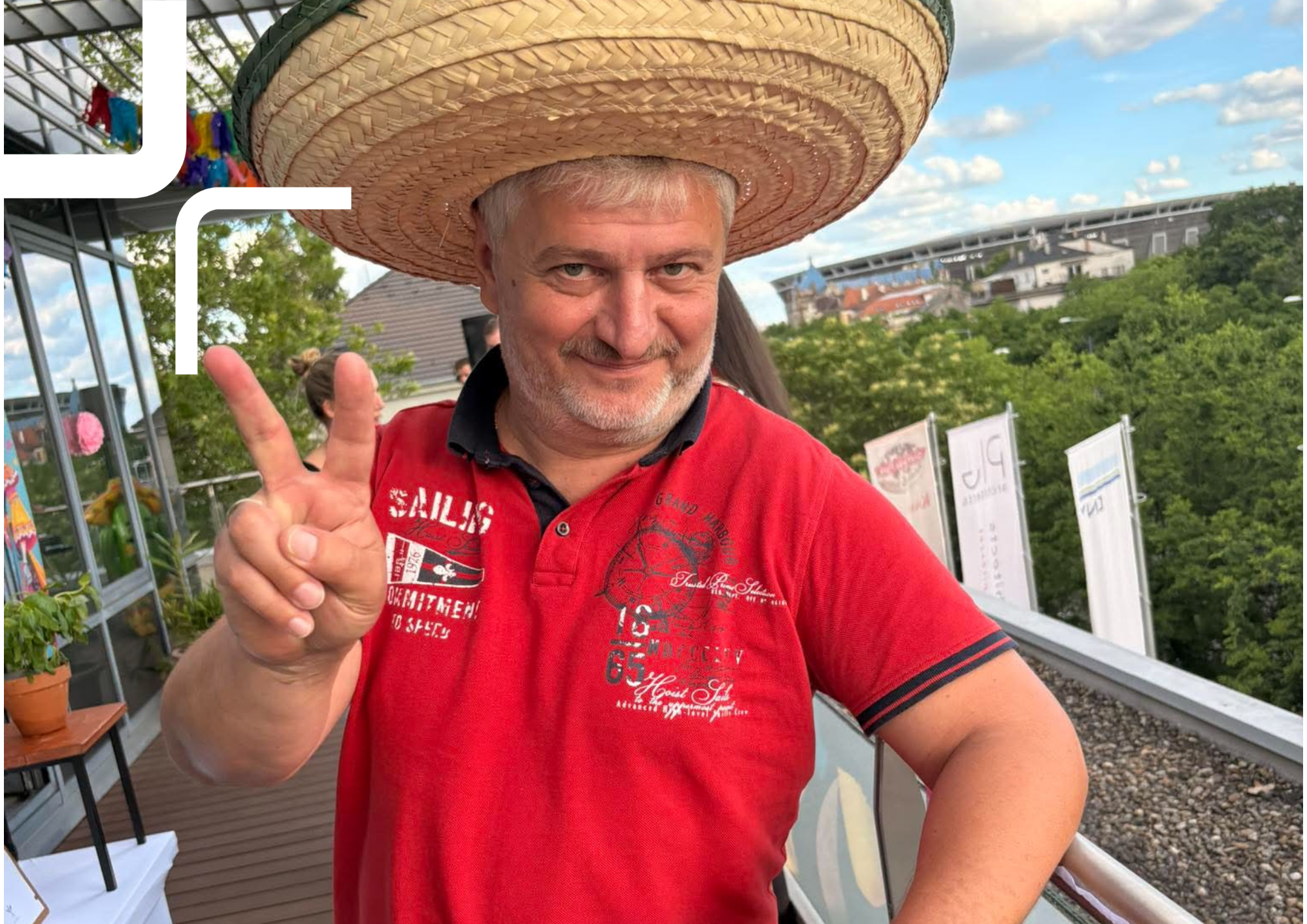 https://wplabs.hu/demos/wts-karrier/wp-content/uploads/2026/07/Hir_koktelparty.png